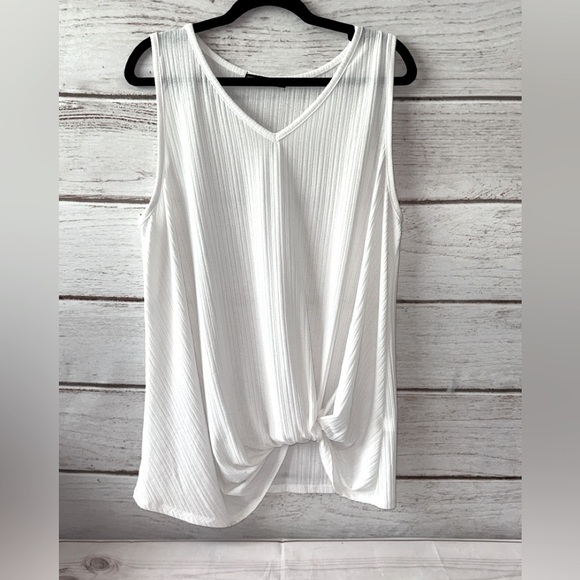 Tresics White Textured Twist Tank Top Size XL Summer Beach Office Church School - Picture 1 of 5